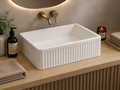 Lavabo in porcellana da appoggio LUCIO